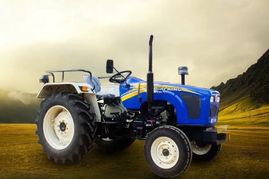 Agri King T44 Right View