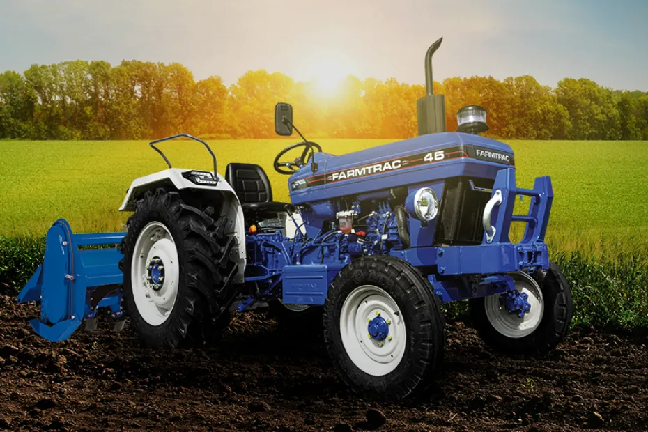 Farmtrac 45 Classic 50HP Right Front Three Quarter