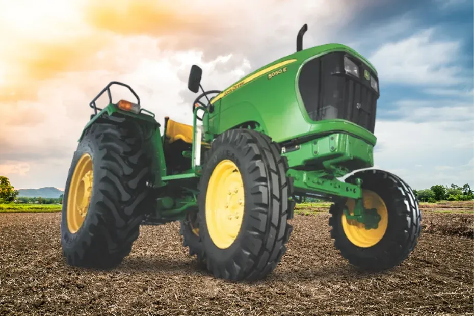 John Deere 5050D GearPro 2WD Front Right Side