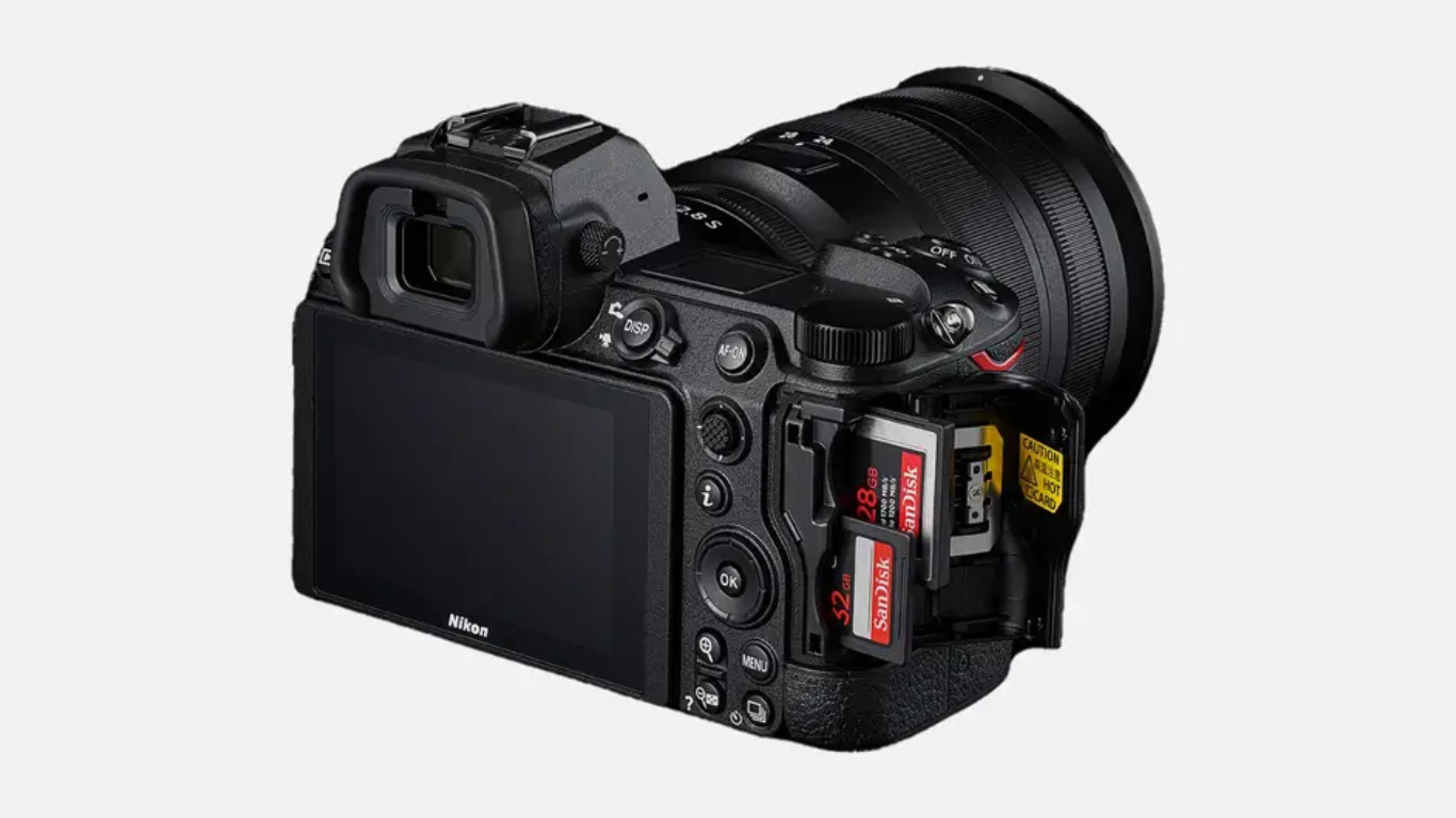 Nikon 7ii camera.png