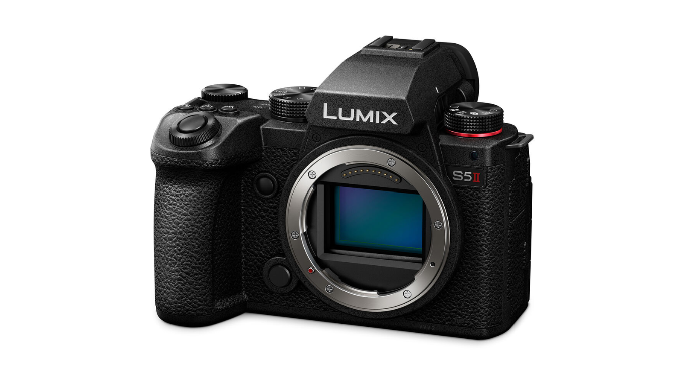 canon LUMIX S5II DC-S5M2KGW front.png