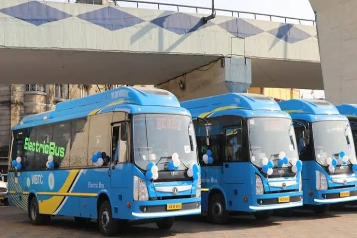 DMRC will pass over feeder e-buses to the Delhi government