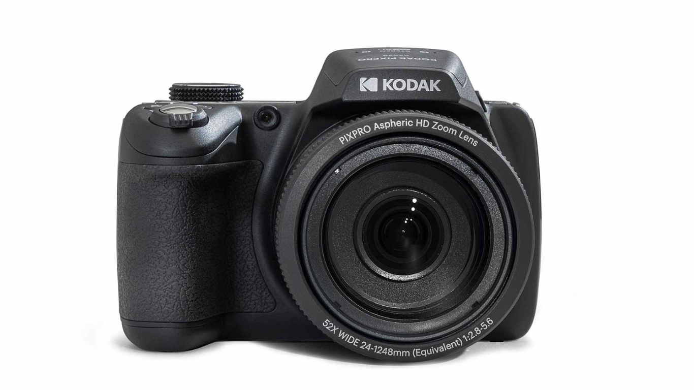 kodak PIXPRO AZ528 front .png