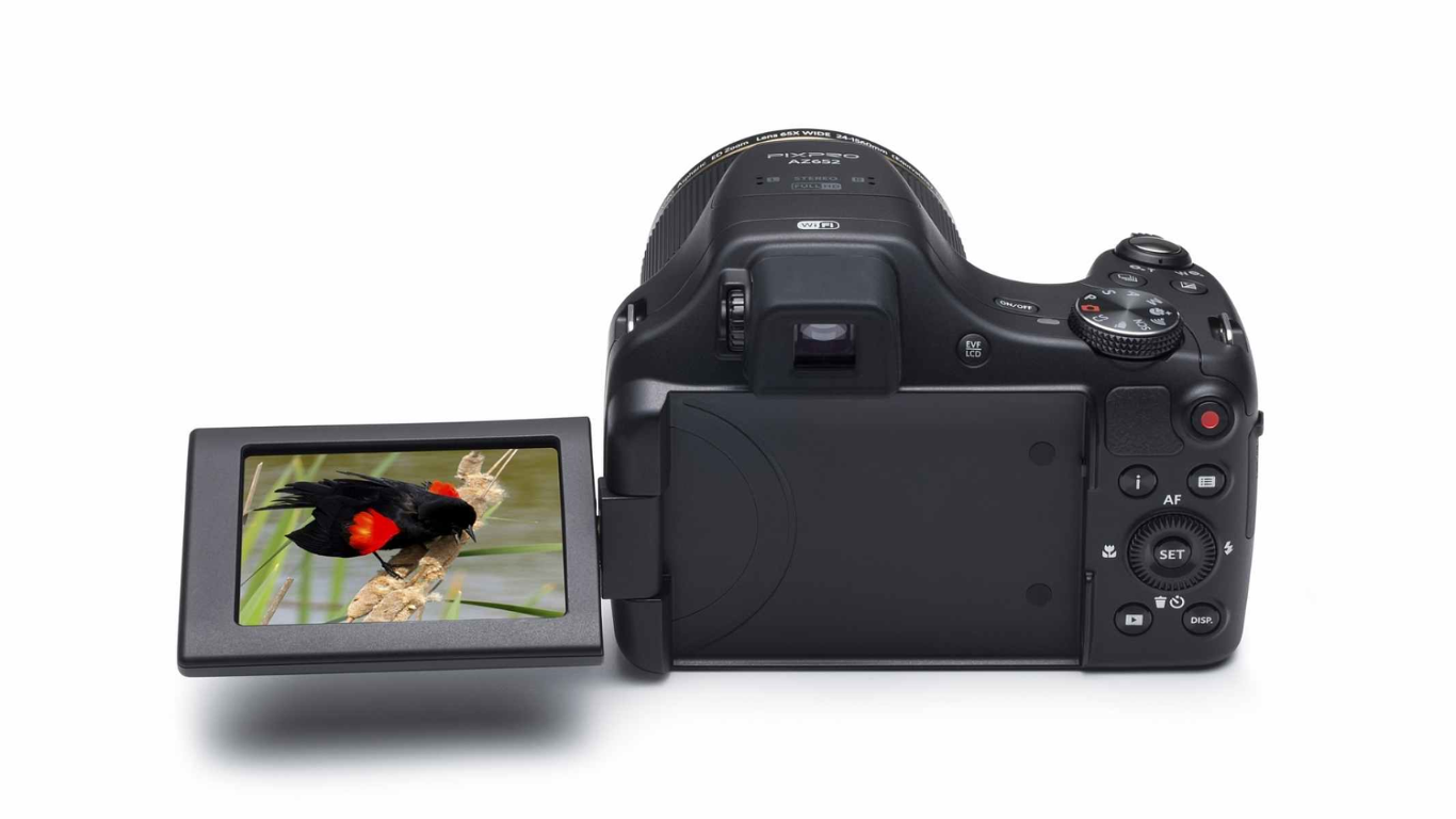 kodak PIXPRO AZ652 back .png