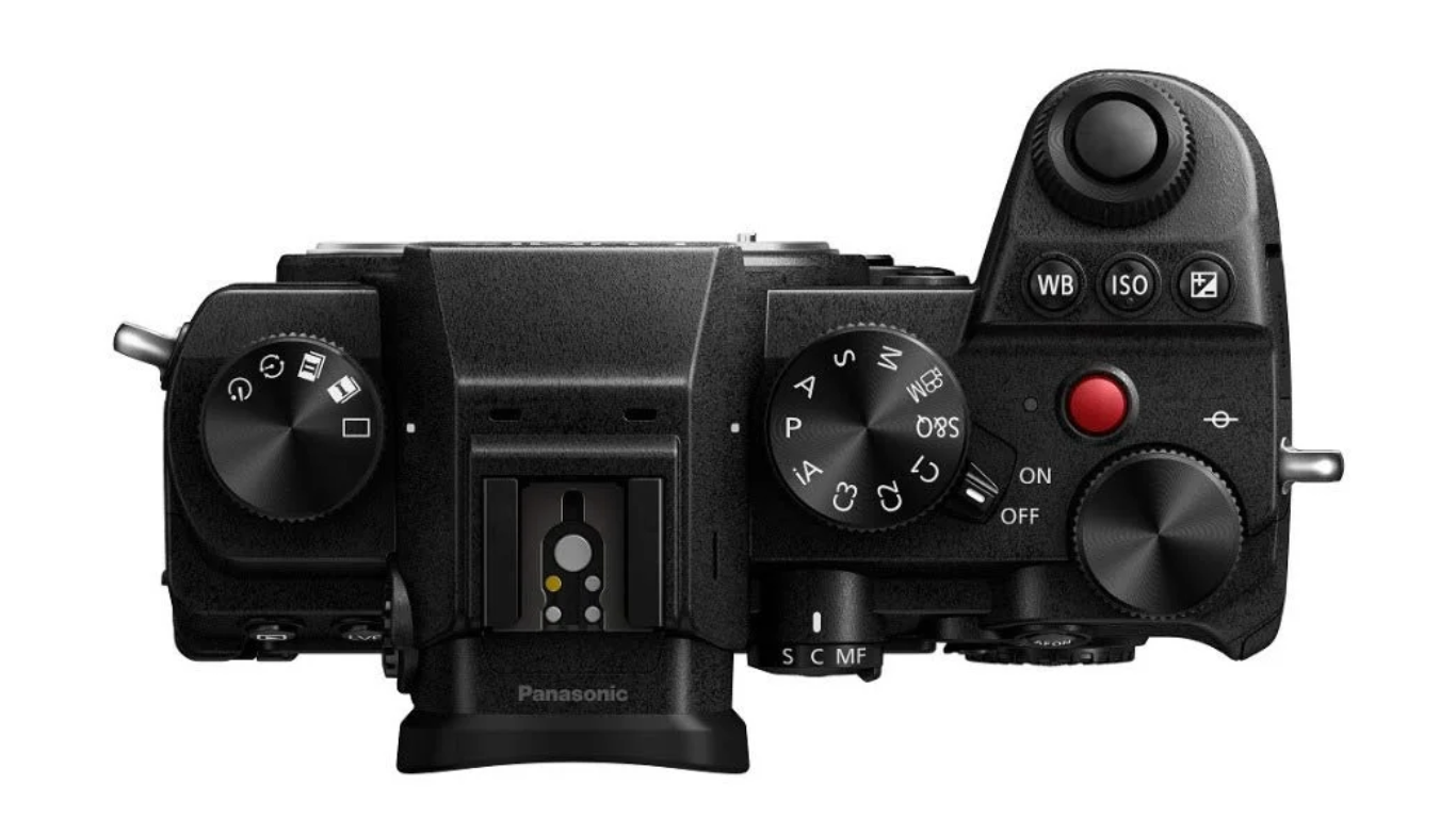 panasonic LUMIX S DC-S5 top .png