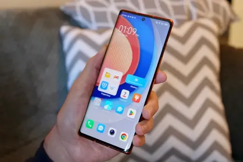 Tecno Phantom X2 Display