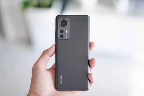 Xiaomi-12-Pro.jpg Xiaomi-12-Pro.jpg