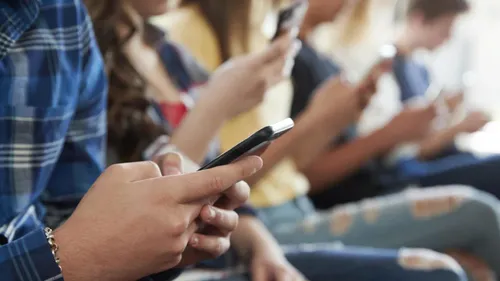 california bans smartphones.webp