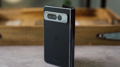 google phone.jpg