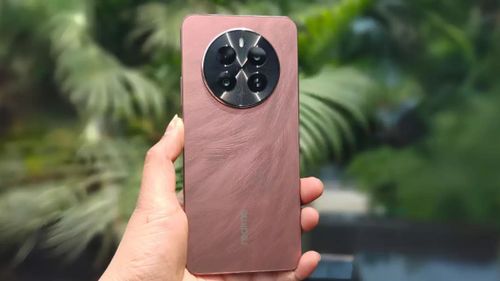 realme (2).jpg realme (2).jpg