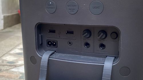 sony speaker (3).jpg